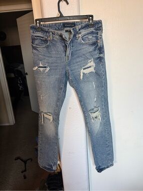 Aeropostale Distressed Light Blue Women's Jeans